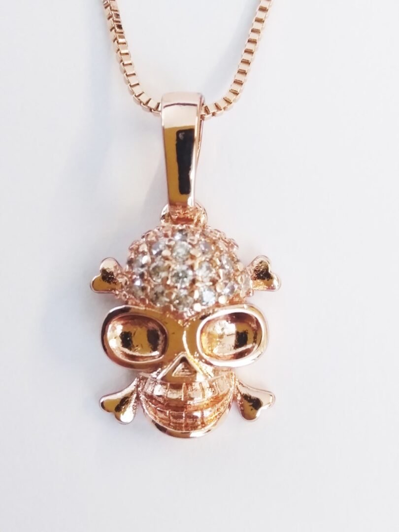 Qafore dhe varëse të praruara në ar Kafkë, e artë/bardhë QVKAB